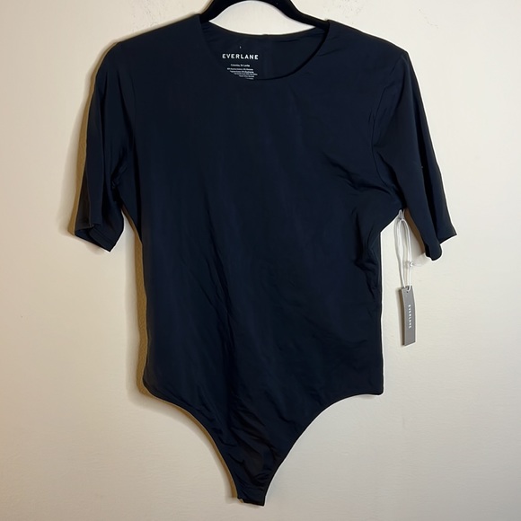 Everlane The Short-Sleeve Crew Neck Bodysuit - Thong - Picture 7 of 8
